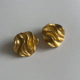 Vintage Gold Textured Clip Ons