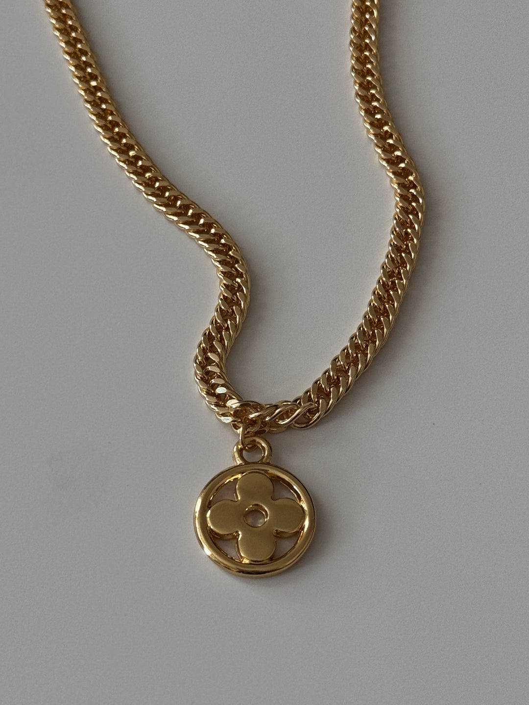 LV Clover Charm Necklace | reworked